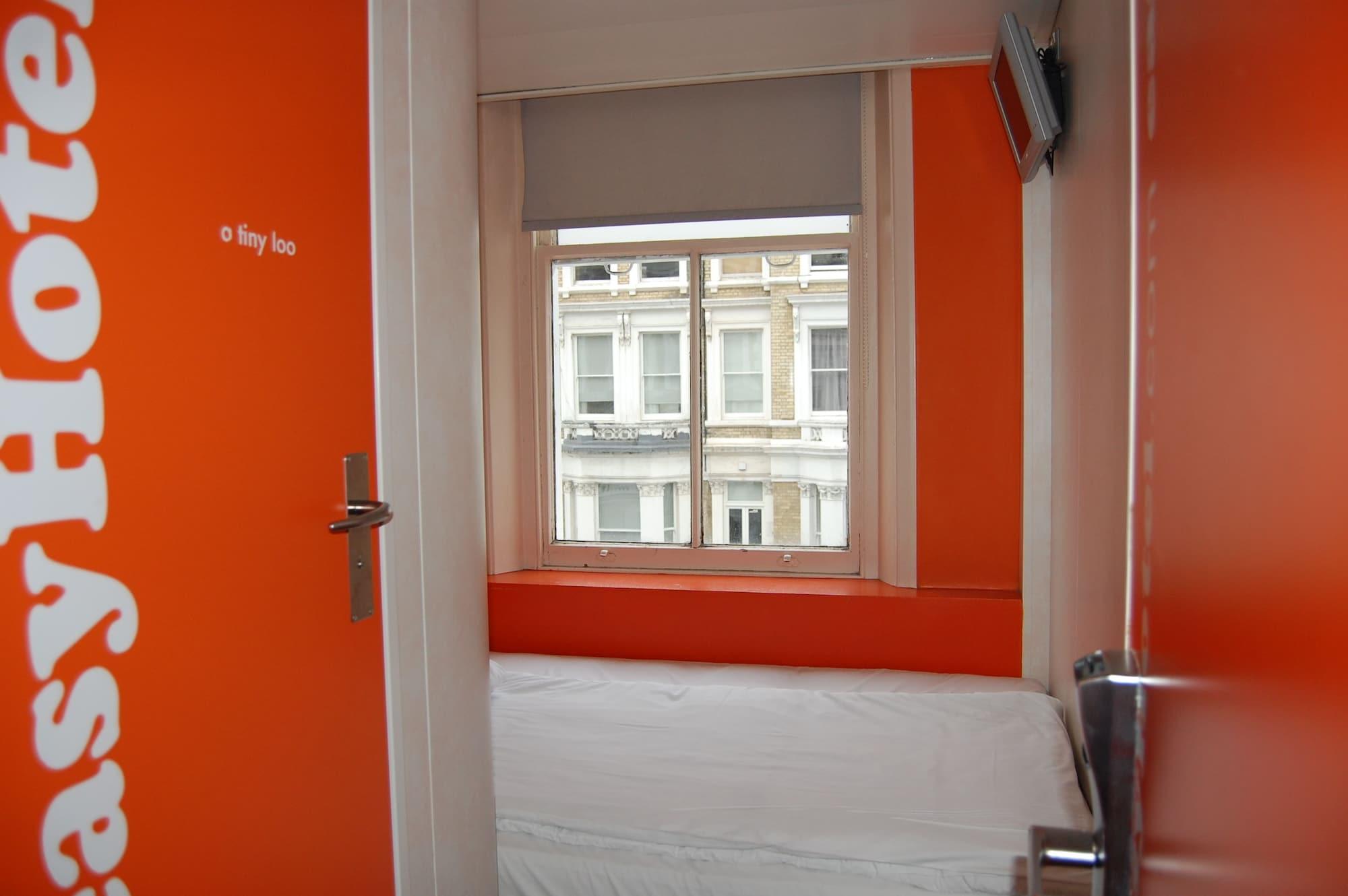 Easyhotel South Kensington Лондон Екстериор снимка